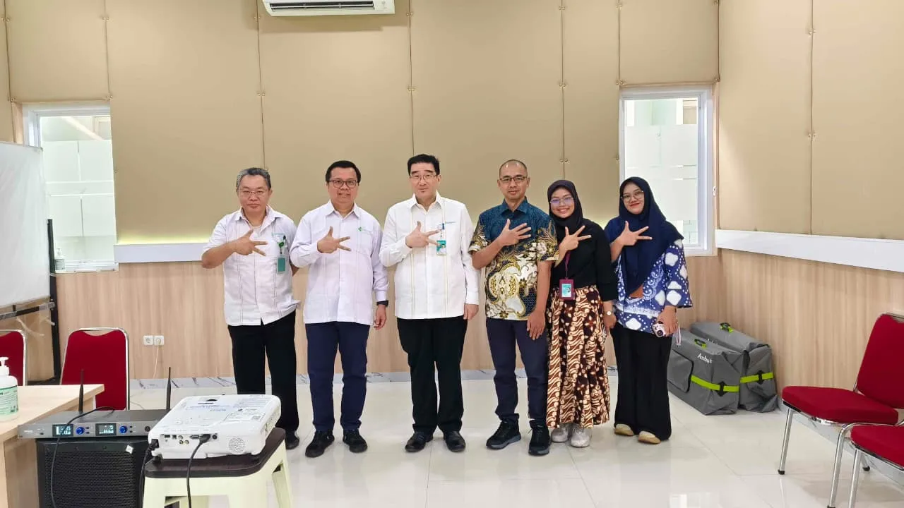 Dirut Starry Rampengan Buka Pelatihan Pilot Project Pedoman Biosafety dan Biosecurity Laboratorium Medis
